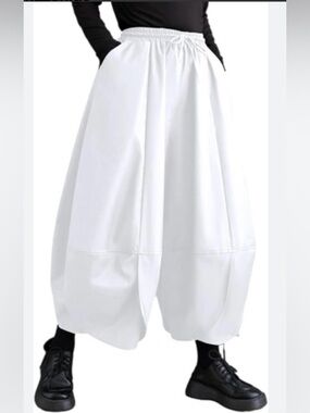 ellazhu Puffy Drawstring Elastic Waist Drop Crotch Hakama Harem White medium